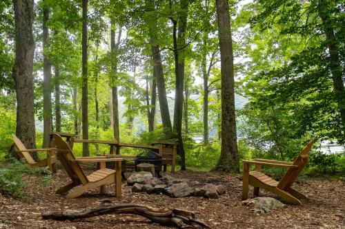 Tentrr State Park Site - Harriman State Park Silvermine - Middle - image 10