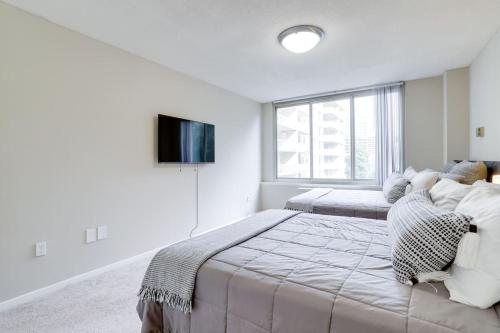 Cozy 2 BR Condo at Arlington With Gym in Arlington, USA