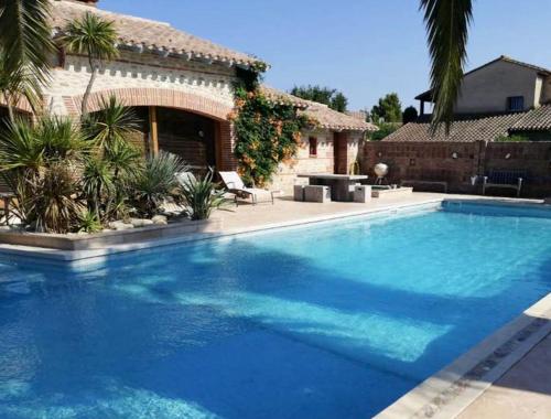 Villa de 2 chambres avec piscine privee jardin clos et wifi a Saint Cyprien