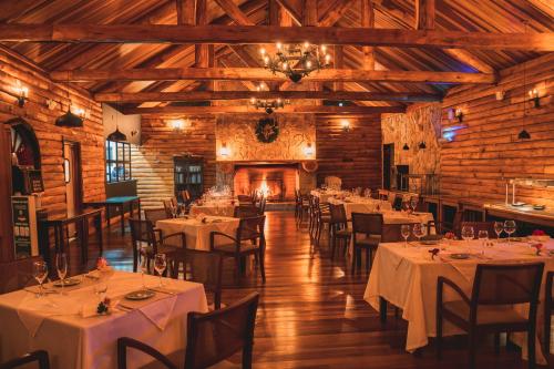 Restaurant, Hotel Savoy Excellence in Campos Do Jordao