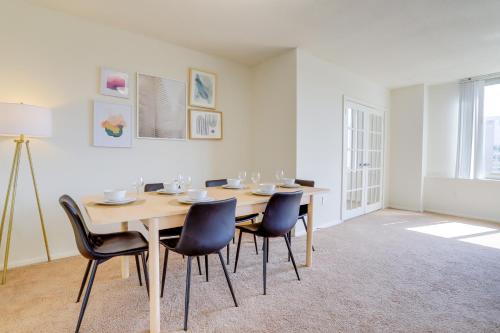 Cozy 2 BR Apartment At Arlington With Gym in Arlington, USA