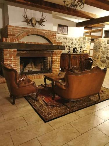 Taujėnų dvaro svečių namai Taujėnų dvaro svečių namai