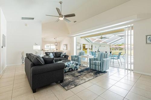 Briarwood-Tivoli Ct - image 12