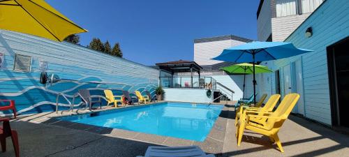 The Cedars Inn Hotel & Convention Centre - Tap to explore photos
