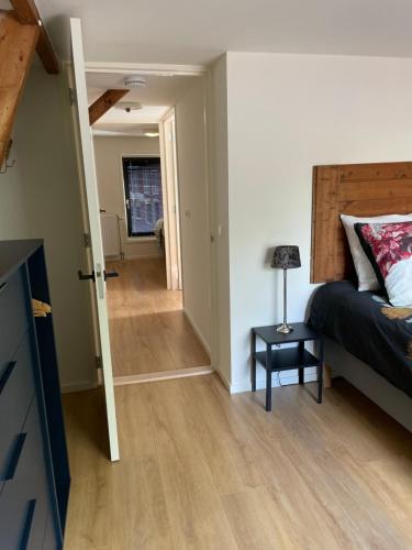 Vakantiehuis in het hart van Medemblik in มีเดมบลิก