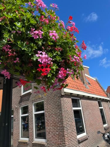  Vakantiehuis in het hart van Medemblik, Pension in Medemblik bei Kreileroord