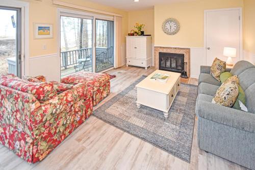 Crystal Beach 13 - Apartment - Glen Arbor