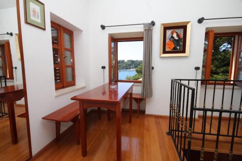 Apartments and rooms by the sea Cavtat Dubrovnik - 8974 - image 5