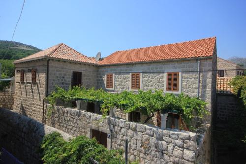 Apartments by the sea Slano, Dubrovnik - 9013, Slano