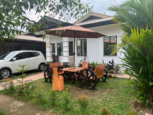 View, Davao Transient Villa with 24hrs security guard BBQ Grill , Free Parking and Wifi near Loleng's Mountain Spring Resort
