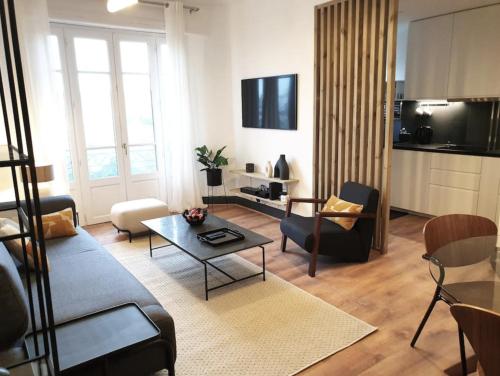 Vichy : Le 5e - Appartement design dans un ancien palace - Location saisonnière - Vichy