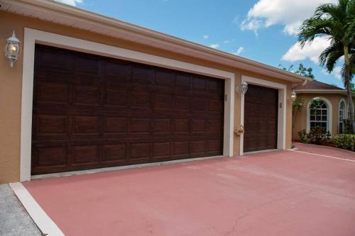 Charming vacation home in Port St Lucie.