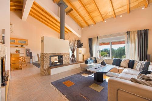  Olive Private Villa Swimming Pool 5 BDR Rhodes Kolymbia in Kolymbia