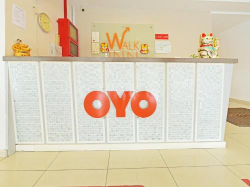 OYO 582 Hotel Walk Inn