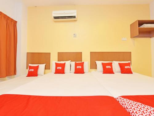 OYO 582 Hotel Walk Inn