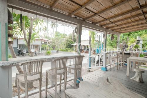 Dream Beach Kubu Bungalow5