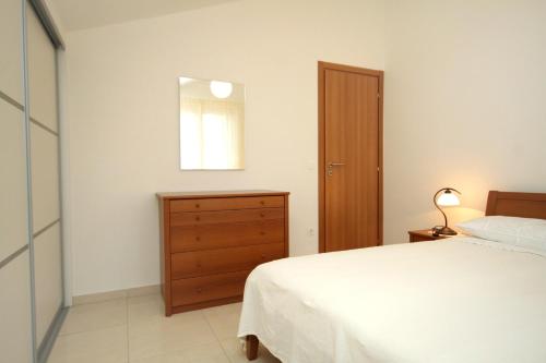 Apartment Verunic 8103a - image 6
