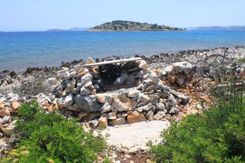 Secluded fisherman's cottage Krknata, Dugi otok - 8150 in Zaglav