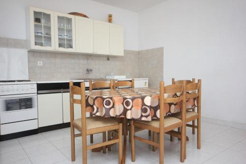 Apartment Sali 8121a - image 4