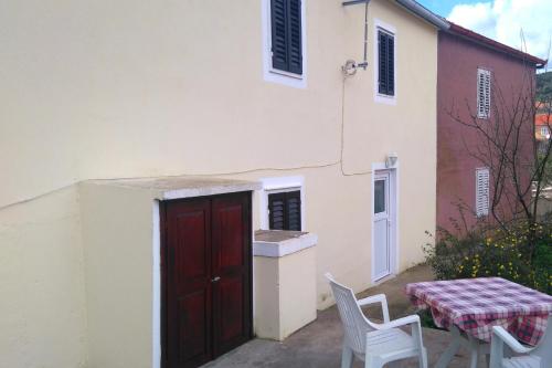  Apartments with a parking space Sali, Dugi otok - 8109 in Sali