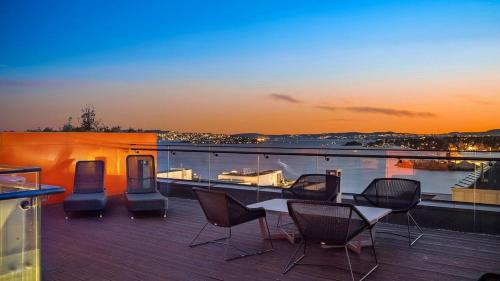 Exclusive apartment, sea view to Oslo fjord, located on water in Oslo center