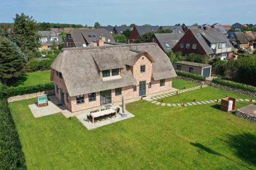 Holiday Home image 2