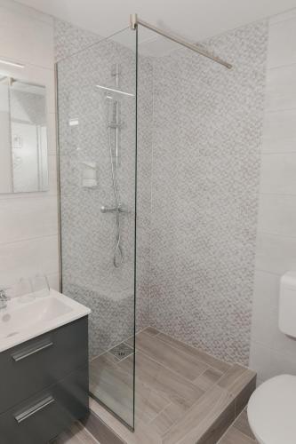 Bathroom, Homoky Hotels Bestline Hotel in Budapest Airport