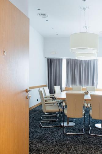 Holiday Inn Milan Assago - image 13