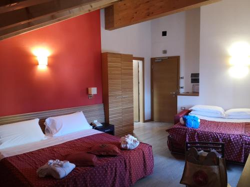 Quadruple Room with Mountain View
