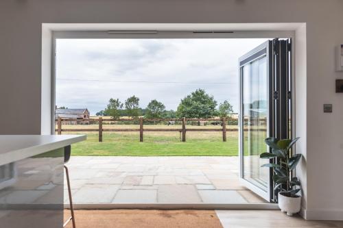 Apartment in the Countryside with Hot Tub