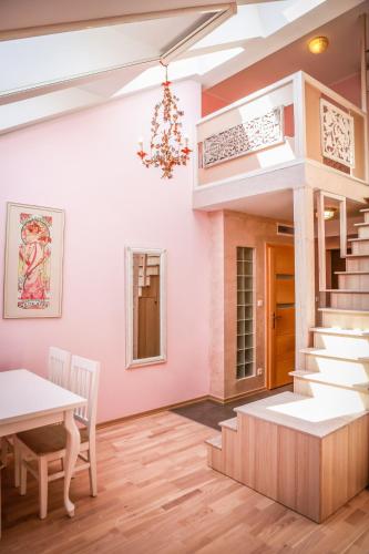 Main Square Platan Loft Collection 2