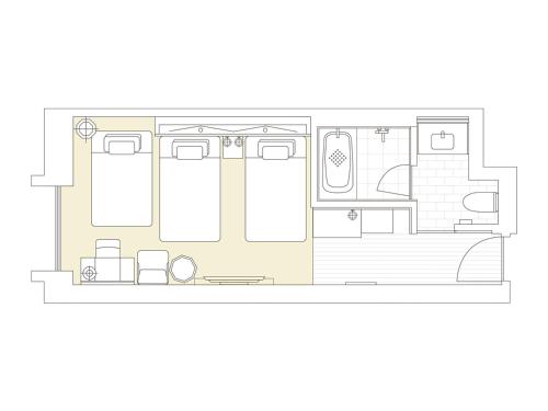 Superior Triple Room image 1