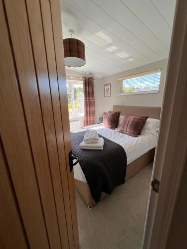 Hollicarrs - Dragonfly Lodge Hollicarrs - Dragonfly Lodge