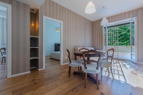 Apt w/Terrace 10 min walk from Piazza S.Stefano, Boloňa (fotografie 6)