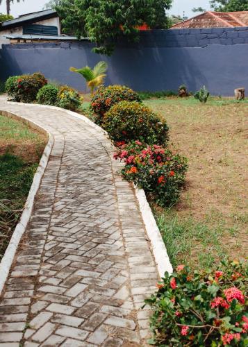 William Ofori-Atta Fie in تيسانو