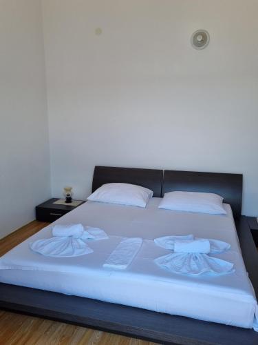 Bed and Breakfast MIRAMAR - image 14