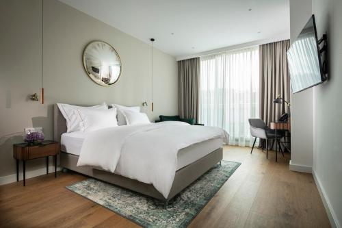 Double room, deluxe, terrace