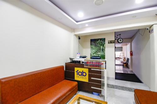 繽旅桑斯卡酒店 FabHotel Sanskar