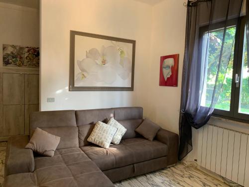  Villa esclusiva con 1000mq di giardino in Cinquale