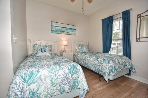 521 Arbor Trace home - image 13
