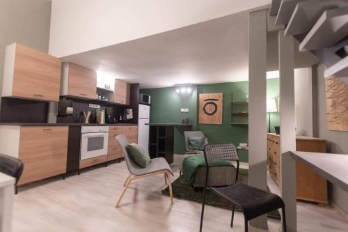 Central Stay Gozsdu Room Type - One-Bedroom Apartment