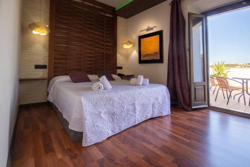 . Hotel Villa De Setenil