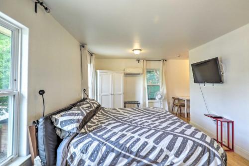 Sun-Lit Studio about 2 Mi to Downtown Austin! in Austin, USA