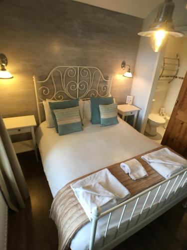 Ty Rosa Boutique B&B - image 2