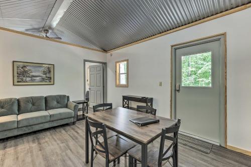 Tallassee Cabin with Forest Views Near Creek! in Tallassee, USA