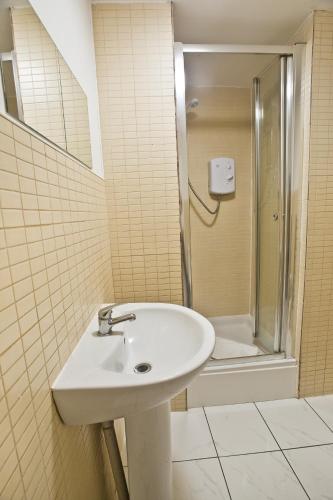 Bathroom, Flat 3 Bellvue in Easton