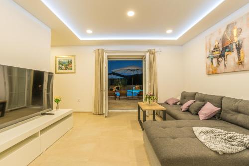 Villa San Antonio - Heated pool in Blizna Gornja