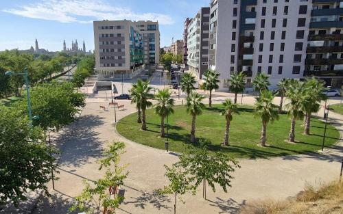 El Balcón del Ebro by Alogest- Vistas, piscina y con parking