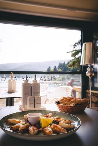 餐廳, "Echo" B&B rooms, boutique beach hotel in 拉巴茨