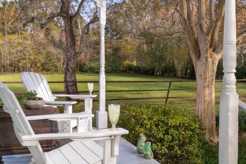 Maison D'Memoire Bed & Breakfast Cottages - image 11